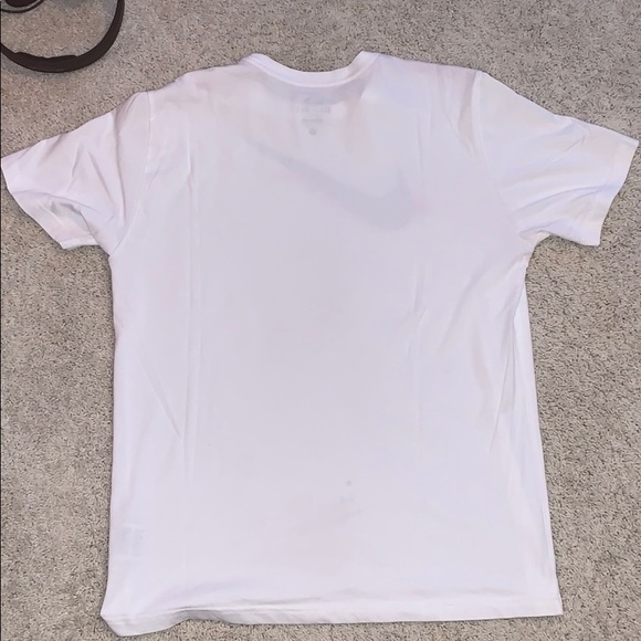 Nike Dri-Fit T-Shirt - Picture 4 of 4